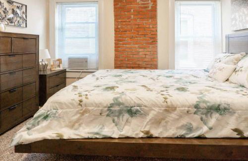 Side-by-Side Units 6BR Best Location ABODEbucks - Foto 15