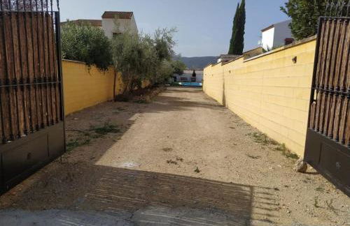 Agradable casa con piscina en la serranía. - Foto 7