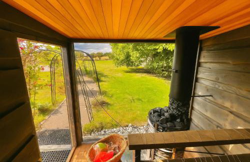 Countryside Retreat - Indoor Pool, Sauna, Hot Tub - Photo 10