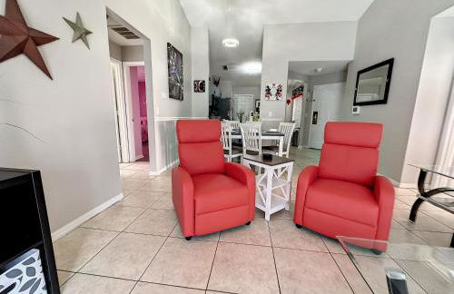 3Bed house pool hot tub game room 4 m Disney - Foto 15