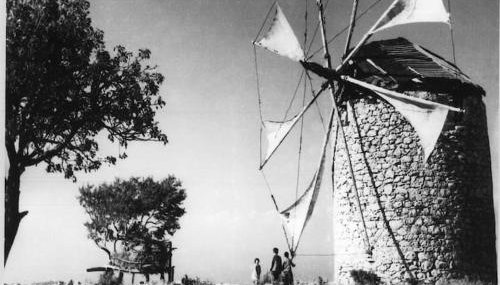 Anemomilos Villa - Foto 2