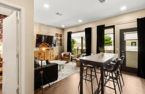 King Bed,Pet Friendly,Steps To Broadway,Park Free - Foto 1