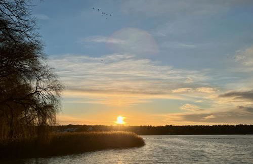 Haus direkt am See, 50m zum Strand, mit Garten & Kamin - Foto 4