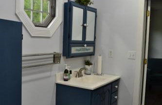 Spacious 2BD near Princeton, Cafes! Family, Backyard, Parking - Photo 14