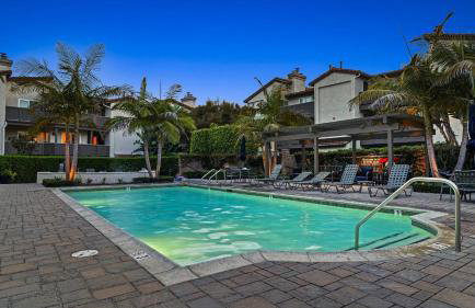 Close to Beach w Patio Resort Amenities The Point at Corniche by AvantStay STR16-0458 - Foto 52