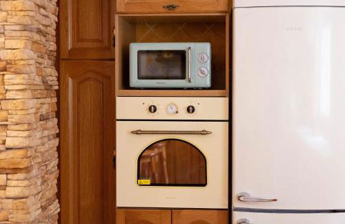 Villa en Valencia, piscina privada y metro 500m - Foto 37