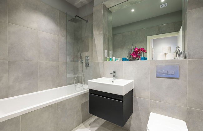 home.ly - Watford Premier Apartments - Foto 16