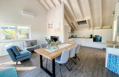 Wunderschöne helle Wohnung mit großer Dachterrasse - Foto 9