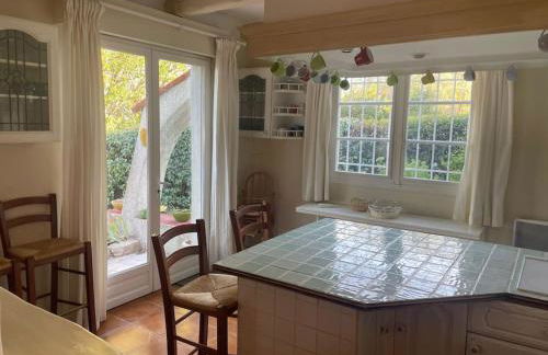 Belle villa de charme avec piscine - Foto 13