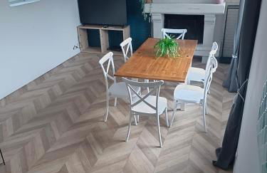 La Maison de Juliette maison entière avec garage et terrain - Foto 10