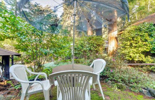 13 Mi to Beach! Forest Brook Creekfront Cabin - Foto 27