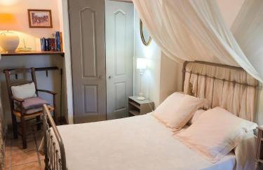 Appartement lumineux à Arles avec piscine partagée - Foto 7