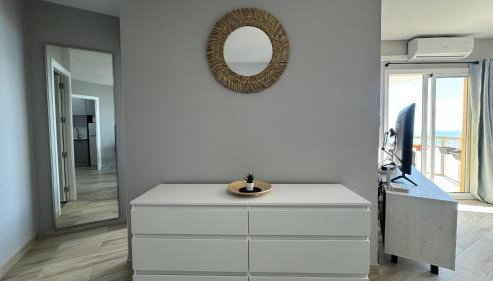 Tu Ventana al Mar Vistas Únicas, Diseño y Relax - Foto 5