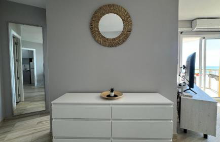 Tu Ventana al Mar Vistas Únicas, Diseño y Relax - Foto 5