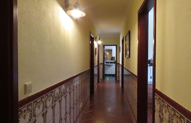 Lovely 3-bed House in Queimada Ideal for Families - Foto 28