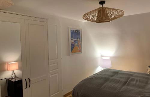 VILLA 600m de la plage calme Location possible à partir de 3 nuitées, pouvant accueillir 6-8 pers Activités nautiques randonnée vélo pêche golf casinos - Foto 16