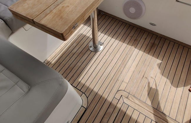 Fall in Love With the Amalfi Coast Charming Boat Rental in Naples - Foto 6