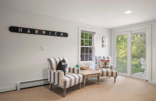 Walk to Water Access to Hiking Trails! - Foto 3