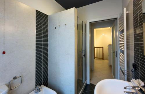 Montanari Palace - Photo 4