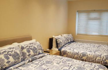 London Luxury Apartments 5 min walk from Ilford Station, with FREE PARKING FREE WIFI - Foto 13