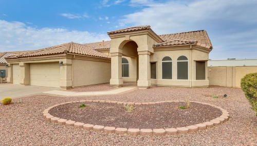 Game Room and Backyard Oasis Avondale Group Getaway - Foto 5