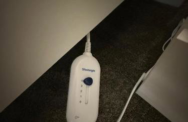 Home away Tamworth Staffordshire 4 Bedroom 3 Bathroom - Semi Detached House - Foto 33