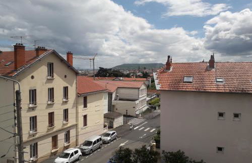 Charmant F2 avec vue, proche centre - Foto 12