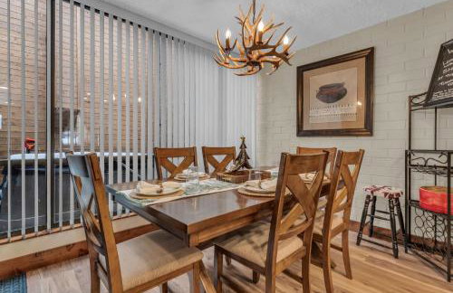 Park Ave Condo Pool Access Near Skiing - Photo 9