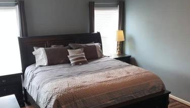 Modern home with beautiful pool - Foto 2