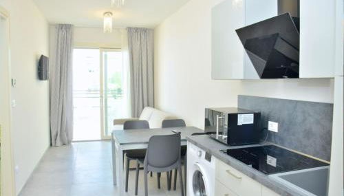 Inviting Calm and Bright Flat Near the Beach - Foto 4