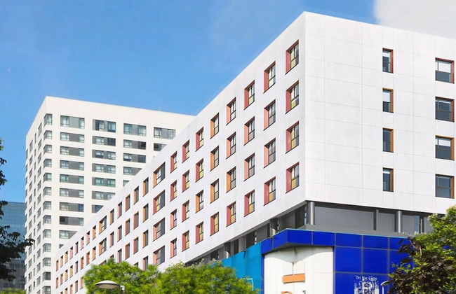 Yugo Sabadell LLac - Photo 1