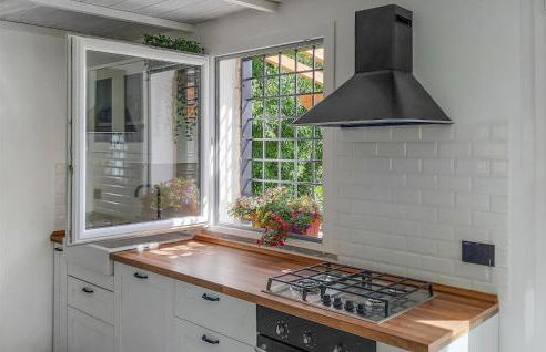 Gorgeous Home In Fonte Vivola With Wifi - Foto 21