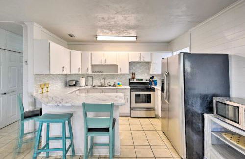 Ormond Beach Retreat with Deck - Steps to Ocean! - Photo 10