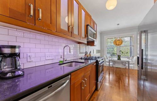 Stylish Myers Park 2 br with Screened Porch - Foto 11