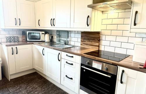 Eastfield Cottage Free Parking And Ev Charger - Photo 36