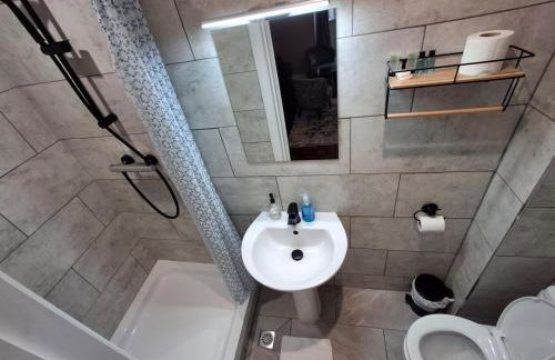 A-N-G Apartments - Parking EV 22kW by the Beach, Canoe Lake & South Parade Pier - Foto 14