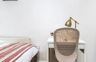 Deluxe studio Apartments - City Airport & Excel Ideal for Long stay - Foto 25