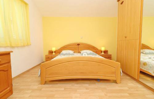 Apartments Villa Michele-Three Bedroom Apartment with Partial Sea View Grejp - Photo 19