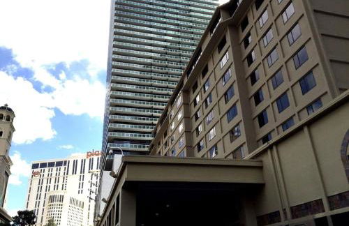 Jockey Resort Suites Center Strip - Foto 26