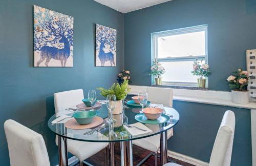 Alessi's Place-Double King Nxt to Midtown Eateries - Foto 6