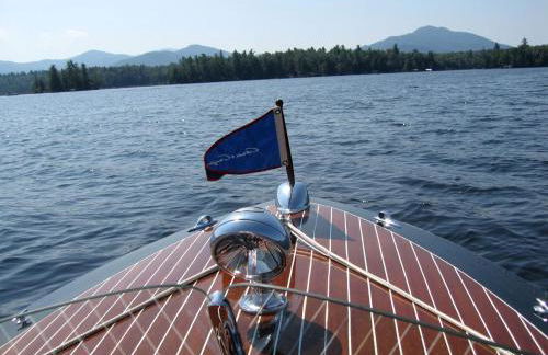 Elegantly Rustic Cabin on Secluded Island near Lake Placid on Saranac Lake, New York - Foto 14