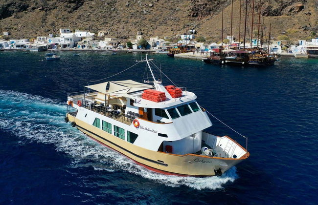 Glass-Bottom Boat Tour of Santorini Caldera - Photo 2
