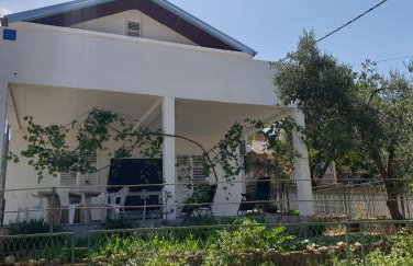 Babaloo Beach Apartments - Photo 29