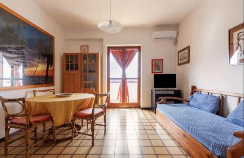 Appartamento Fronte Mare con Balcone Vista Panoramica a Rivabella-Gallipoli - Foto 1