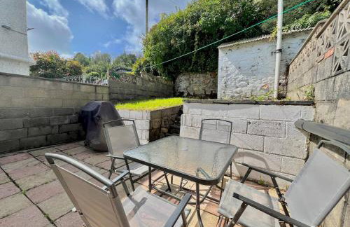 Charming Coastal Cottage Near Mumbles with Garden Pass the Keys - Foto 4