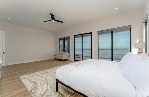 Waterfront Home with Pool Spacious Bay , Sleeps 16 - Foto 56