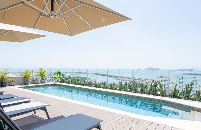 Cozy 1BR in Santa Ana - Photo 40