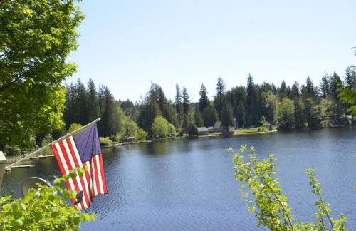 Guppies Lakehouse-Prvt. Lake Acc, Close to Rainier - Foto 45