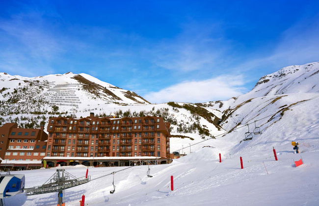 Clase de esquí o snowboard en Astún - Foto 4