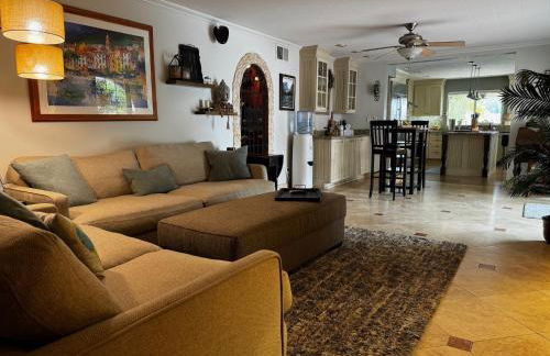 Secluded Paradise Oasis with Gorgeous Pool - Foto 7